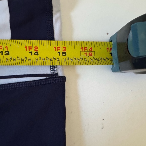 Lululemon Run: Inspire Crop II Deep Indigo / Wide Bold Stripe White Deep Indigo - Picture 10 of 13